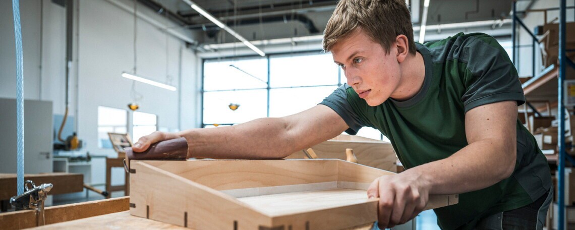 Ausbildung zum Schreiner Start 2027 (m/w/d), 1. Bild