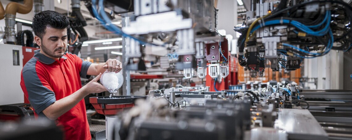 Maschinen- und Anlagenführer / Industriemechaniker (m/w/d), 1. Bild